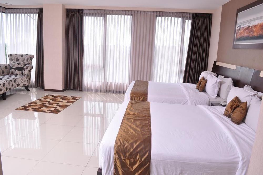 Scarlet Dago Hotel Bandung Eksteriør billede