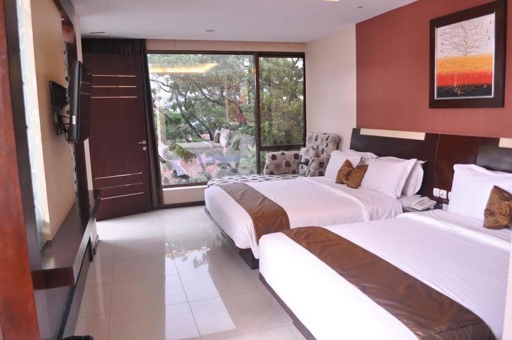 Scarlet Dago Hotel Bandung Eksteriør billede