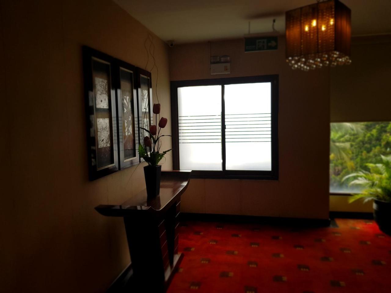 Scarlet Dago Hotel Bandung Eksteriør billede