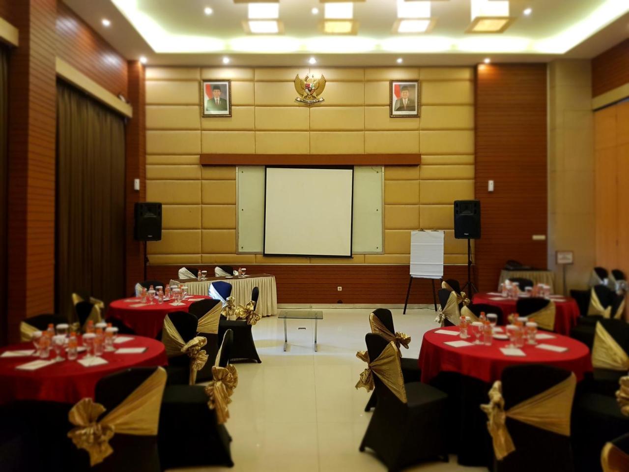 Scarlet Dago Hotel Bandung Eksteriør billede