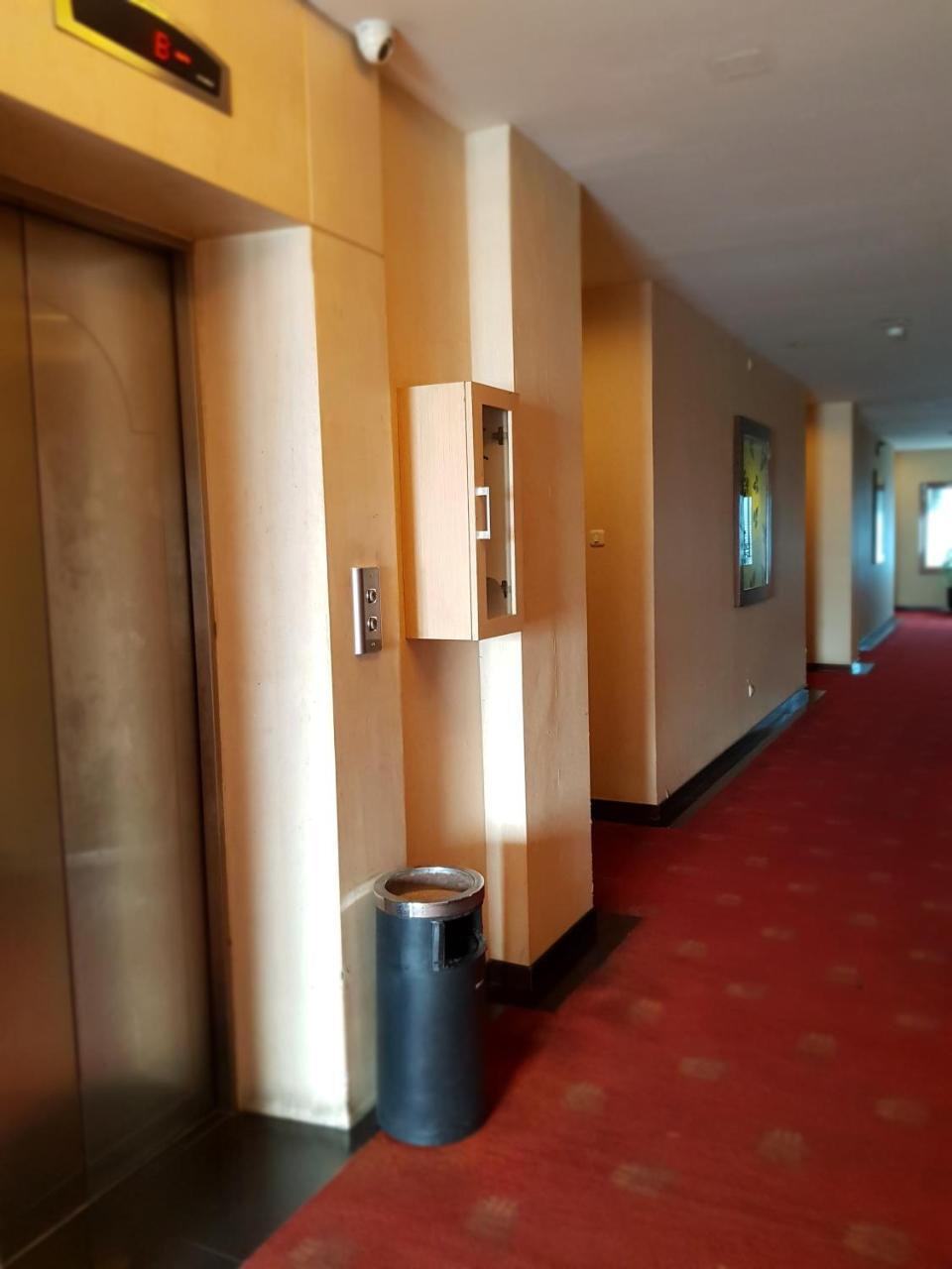 Scarlet Dago Hotel Bandung Eksteriør billede